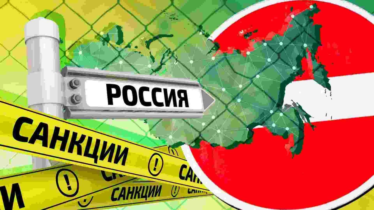 Российское Правительство продлило продовольственное эмбарго до конца 2026 года. Этим же постановлением расширен перечень стран, подпадающих под действие продовольственного эмбарго. Теперь, помимо США, ЕС, Канады, Великобритании, Австралии, Норвегии, Украины, Албании, Черногории, Исландии, Лихтенштейна, в него добавлена Новая Зеландия.  К запрещенным к ввозу продуктам, как и прежде, относится мясо, колбасы, рыба, морепродукты, овощи, фрукты, молочная и другая продукция. Сохраняется регламент, в соответствии с которым транзит через Россию продукции из «санкционных» стран возможен только при использовании пломб ГЛОНАСС и учетных талонов у водителей.