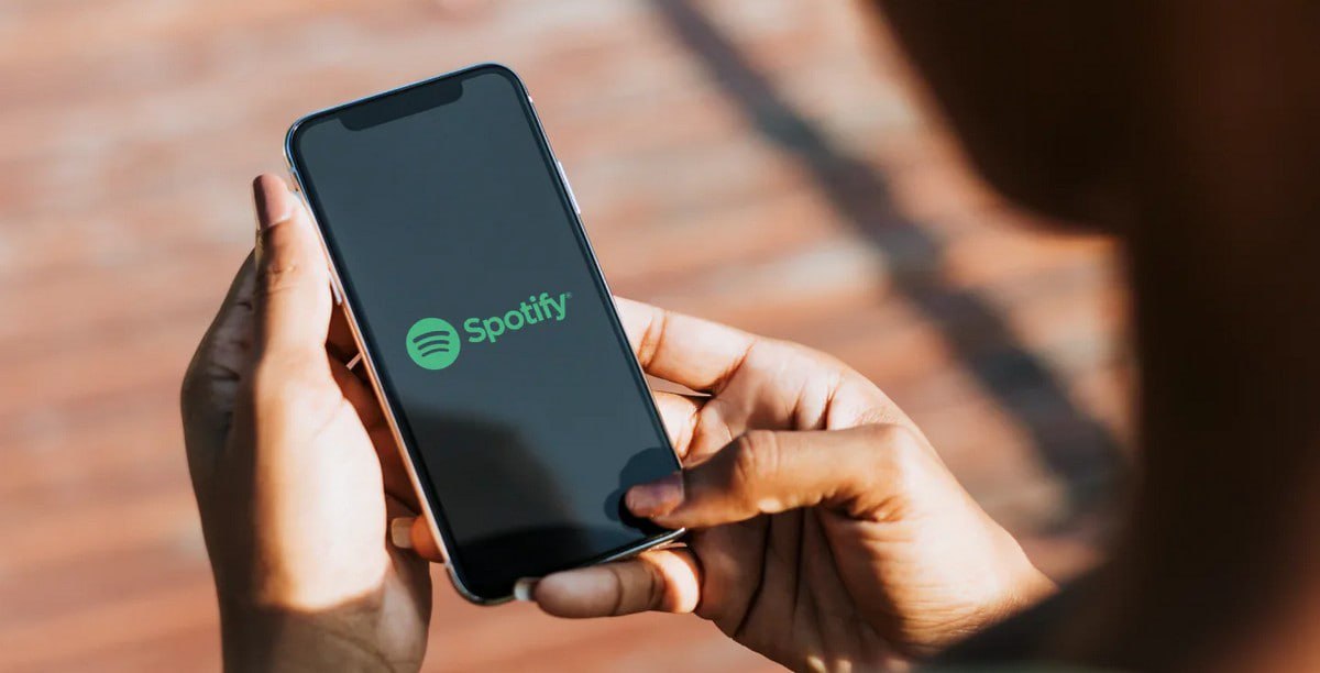 Spotify повышает стоимость Premium во многих регионах мира  Стриминговый сервис Spotify объявила о повышении стоимости премиальной подписки во множестве стран Европы, Африки, Ближнего Востока, Латинской Америки, Азиатско-Тихоокеанского региона и Южной Азии.  1   DevHub