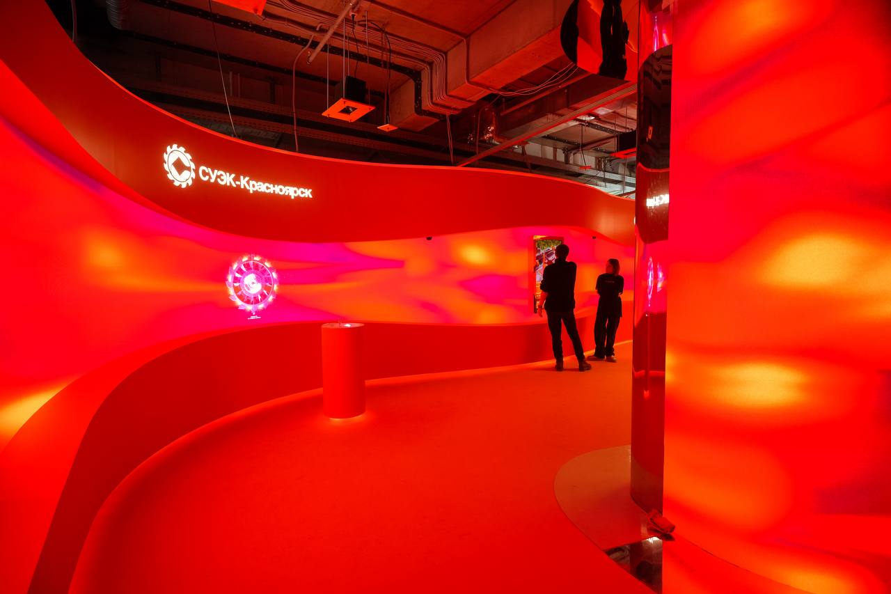 В Красноярске появится Музей сибирского тепла Скоро откроется филиал Национального центра Россия Одной из локаций станет Музей сибирского тепла Это проект СУЭК Красноярск СГК и Фонда Мельниченко посвященный роли угольной энергетики в жизни Красноярского края и России В музее представят угледобывающие предприятия края истории угольных разрезов современные технологии и процессы добычи Подробности prmira news