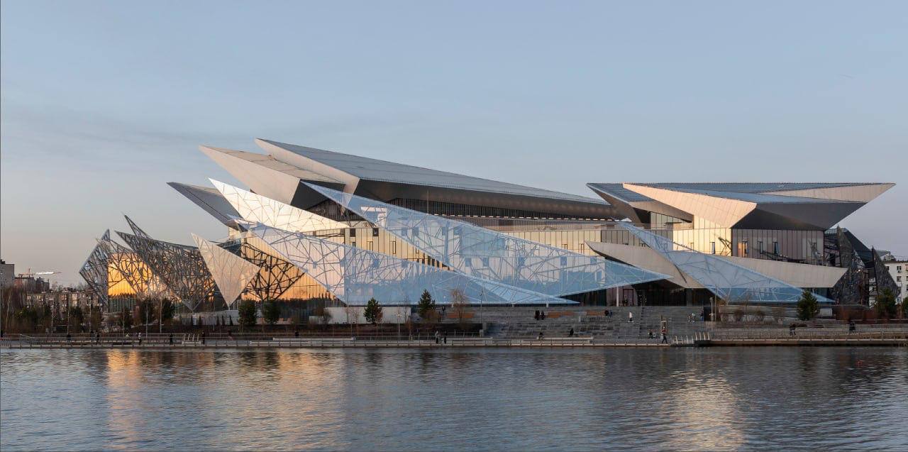 Новый театр Камала стал лучшим сооружением на международном фестивале Казанский театр получил два золотых диплома и главную награду Хрустальный Дедал kazan