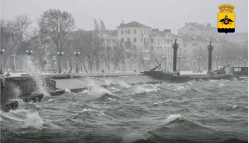 Внимание В период 04 05 января ожидается ухудшение погодных условий сильный ветер в сочетании с ливнем Уважаемые граждане По данным Краснодарского ЦГМС в течение суток 04 и 05 января 2026 года местами в Краснодарском крае ожидается комплекс метеорологических явлений сильный дождь ливень в сочетании с грозой и сильным ветром с порывами до 20 29 м с В связи с выпадением обильных осадков и таянием снега на малых реках бассейна реки Кубань юго восточной территории Краснодарского края и реках Черноморского побережья Геленджик Туапсинский округ ожидаются подъёмы уровня воды местами с достижением неблагоприятных отметок и выше Соблюдайте меры безопасности Следите за сообщениями средств массовой информации телевидения радио Подписывайтесь на наш канал в MAX