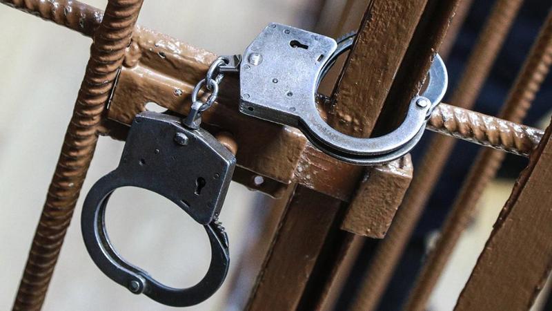 Число особо тяжких преступлений среди подростков взлетело более чем на 40% Несмотря на тенденцию к сокращению общего уровня преступности среди несовершеннолетних в 2024 году на 3,4 процента, рост числа особо тяжких преступлений с участием подростков составил свыше 40 процентов. Об этом 15 мая заявил старший прокурор отдела Главного управления по надзору за исполнением федерального законодательства Генпрокуратуры Александр Кудряшов, пишет pnp.ru.
