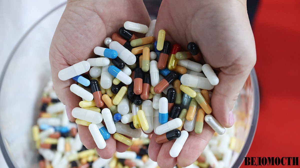 Роспотребнадзор заблокировал 2000 интернет ресурсов продающих запрещенные БАДы сообщили в ведомстве Сайты предлагали к розничной продаже экстракты и концентраты под видом пищевых добавок в том числе для детей В ведомстве отметили что продукция не прошла обязательную государственную регистрацию и могла представлять опасность для здоровья Telegram Max