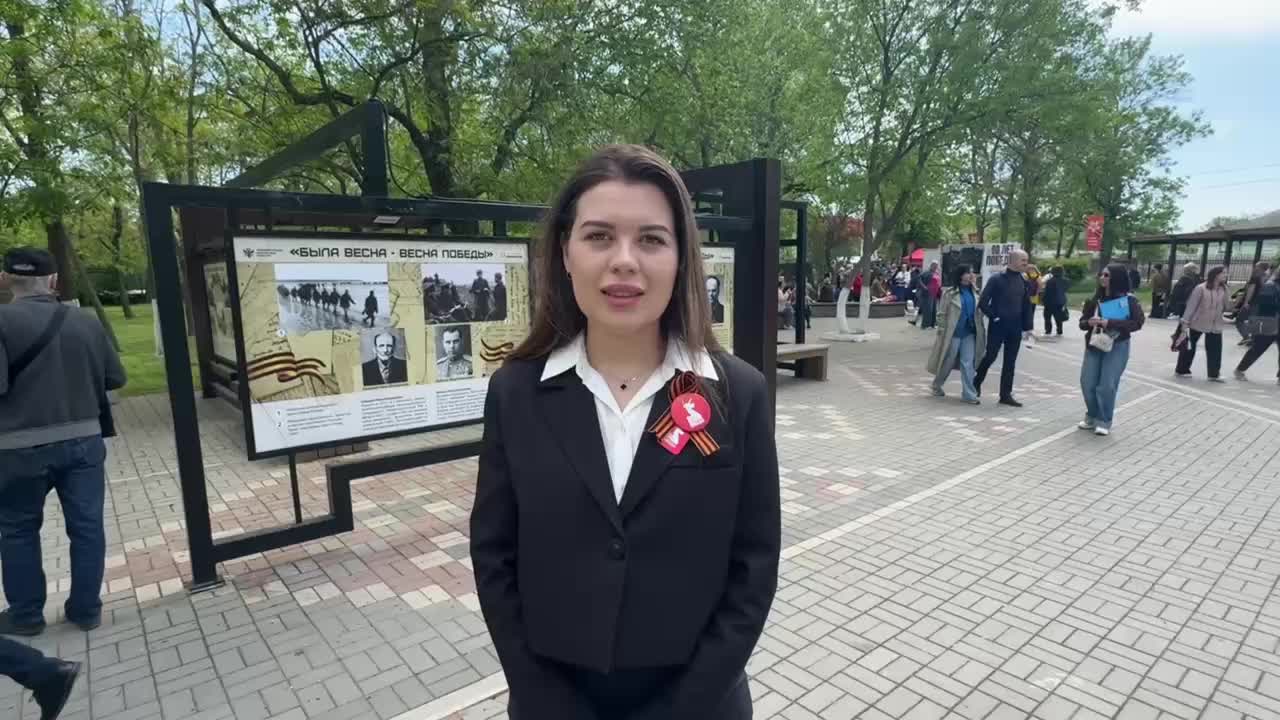 В Геническе открыта фотовыставка «Была весна - весна Победы»