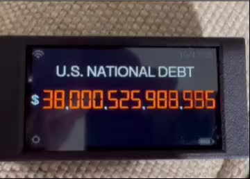 Госдолг США превысил 38 триллионов долларов, по данным конгрессмена Мэсси