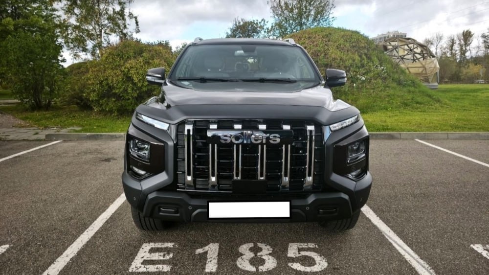 Продажи флагманского пикапа Sollers ST9 в первый месяц присутствия модели на рынке РФ составили 14 экземпляров Это следует из статистики компании Автостат Инфо с которой ознакомились Китайские автомобили Ранее на учет была поставлена еще одна машина таким образом общий результат модели всего 15 штук Для сравнения продажи оригинального JAC T9 в октябре составили 478 единиц sollers chinamashina news