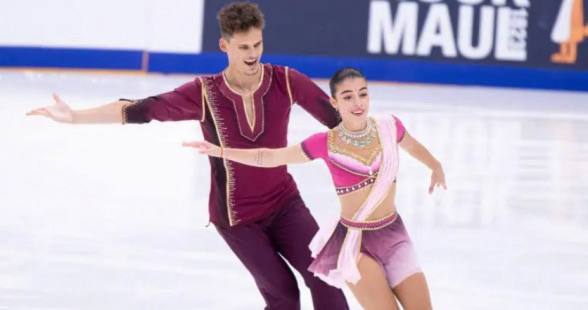 Несмотря на своевременную подачу документов посольство Великобритании не предоставило нашим спортсменам визы Так в Федерации фигурного катания Армении прокомментировали невыдачу виз в Великобританию армянским фигуристам Фигуристы сборной Армении Семен Данильянц и спортивная пара Карина Акопова Никита Рахманин не примут участие в чемпионате Европы по фигурному катанию одном из важнейших турниров сезона 2025 26 Чемпионат Европы по фигурному катанию пройдет с 14 по 18 января в Шеффилде СИЛЬНАЯ АРМЕНИЯ