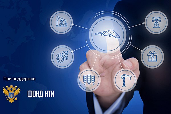 Внешний пилот включен в перечень профессий допускающих профобучение Внешний пилот включен в перечень профессий допускающих профобучение Теперь такое наименование профессии официально можно указывать в документах по итогам обучения специалистов по эксплуатации БАС в составе с БВС с массой 30 кг и менее Кроме того сертифицированные Росавиацией авиационные учебные центры смогут готовить внешних пилотов БВС с массой свыше 30 кг и по программам профессионального обучения Об этом сообщает AVIA RU со ссылкой на данные Ассоциации Аэронекст 9 октября 2025 года Минюст России зарегистрировал приказ Министерства просвещения Российской Федерации от 10 сентября 2025 года 656 О внесении изменений в Перечень профессий рабочих должностей служащих по которым осуществляется профессиональное обучение утвержденный приказом Министерства просвещения Российской Федерации от 14 июля 2023 г 534 далее соответственно Перечень Приказ 534 aviaru net n289062