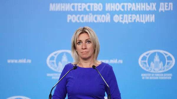 Официальный представитель МИД России Мария Захарова комментируя атаку ВСУ на кафе в Херсонской области подчеркнула что РФ обвиняет в этой трагедии всех кто спонсирует террористических ублюдков на Украине