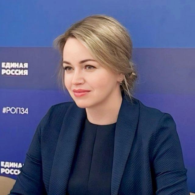 На должность председателя комитета физической культуры и спорта Волгоградской области назначена Ирина Муравьева До этого Муравьева была председателем комитета молодежной политики Фото Вместе с молодёжь34 T me Читайте новости Волгограда в МАХ