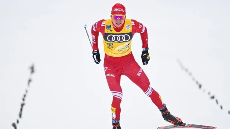 Большунов Степанова и олимпийские призеры приедут на чемпионат России по лыжным гонкам в Южно Сахалинск Острова станут первым регионом на Дальнем Востоке принявшим чемпионат у себя С 25 февраля по 8 марта Южно Сахалинск станет центром российского лыжного спорта В эти дни город примет чемпионат России по лыжным гонкам ФосАгро В Южно Сахалинск приедут чемпионы мира призеры Олимпийских игр и лидеры национальной сборной Среди заявленных участников Александр Большунов Вероника Степанова Татьяна Сорина Алексей Червоткин Юлия Ступак и Денис Спицов Всего за медали поборются сотни лыжников из 40 регионов России Следить за выступлениями звезд российского лыжного спорта можно будет в прямом эфире телеканалов ОТВ Сахалин и Матч ТВ Расписание стартов и список участников опубликовали на официальном сайте чемпионата   Подписаться на нас Telegram I MAX Прислать нам новость Sakhonlinebot