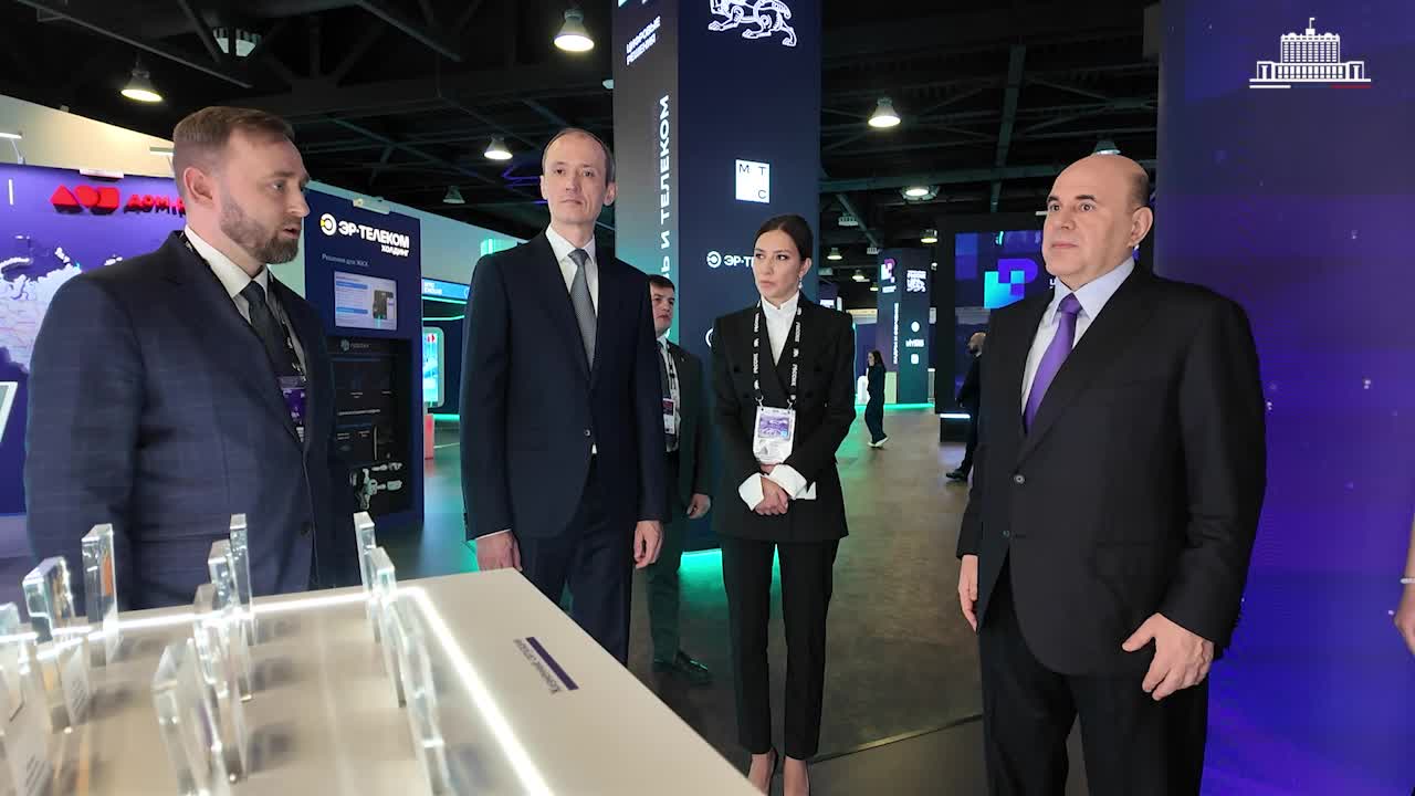 Интеграция портала Госуслуг с мессенджером Max под руководством Михаила Мишустина