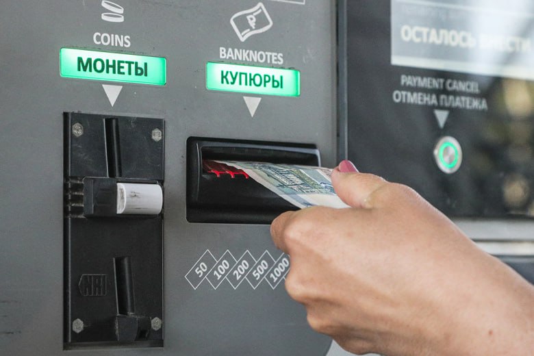 Автодор рассматривает возможность повышения тарифов на проезд по платным трассам в 2026 году сообщил глава госкомпании Вячеслав Петушенко jkinvest news jkinvest