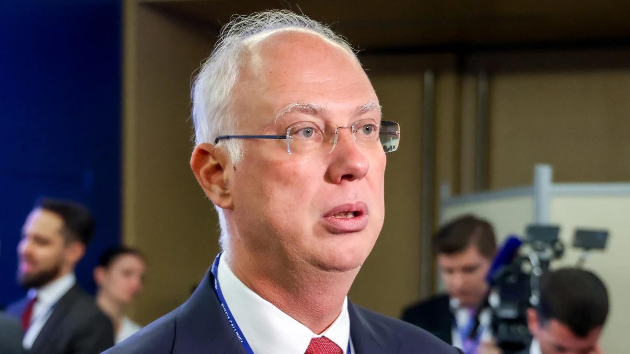 Глава РФПИ Кирилл Дмитриев напомнил, что в 2020 году Россия, США и Саудовская Аравия совместными действиями стабилизировали рынок нефти. Он не исключил повторения подобного сценария на фоне роста цен из-за ситуации в Иране.