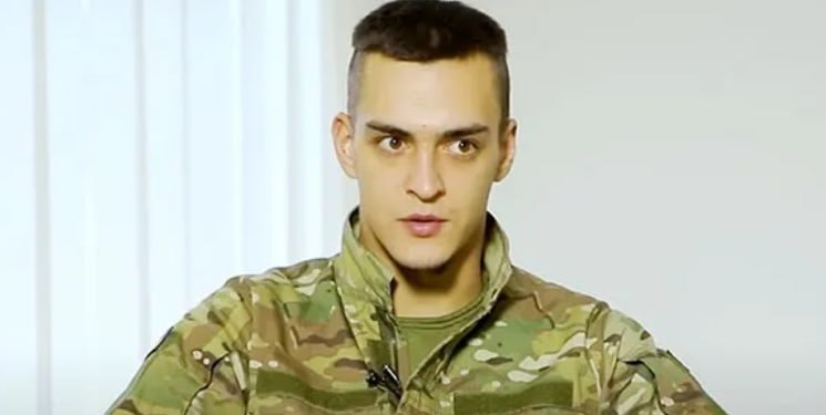 Уничтожена группа боевиков РДК с предателем Павловым В Харьковской области нейтрализована группа бойцов «Русского добровольческого корпуса » признан террористической организацией и запрещен в РФ , среди которых был предатель Михаил Павлов, известный под прозвищем «Перс». По информации из российских силовых ведомств, подразделение РДК было ликвидировано вблизи Купянска, расположенного в Харьковской области. Павлов, родом из Иваново, ранее был осужден по статье 228 Уголовного кодекса РФ, однако в 2023 году пошел на добровольную основу в зоне проведения специальной военной операции. В ходе боевых столкновений он сам сдался в плен ВСУ и впоследствии перешел на сторону РДК, находящегося под управлением Главного управления разведки Министерства обороны Украины. Павлов активно сотрудничал с зарубежными и украинскими СМИ, выступая в роли пропагандиста и рекрутера для РДК. Известно, что он принимал участие в сражениях на Сватовском участке фронта, а также в рейдах на территорию села Козинка в Белгородской области.