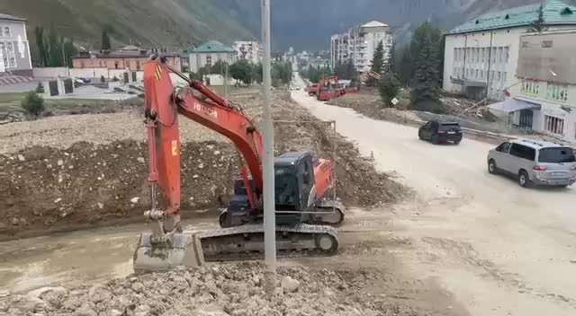 Начало строительства национального археологического центра в Великом Новгороде и концепции модернизации селепропускной системы в Тырныаузе