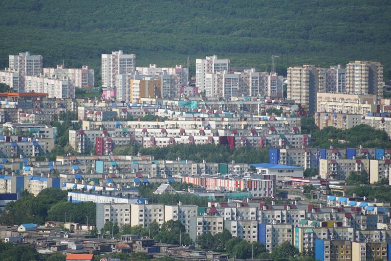 Электросирены дважды взвоют в Петропавловске Камчатском 16 октября В четверг 16 октября в Петропавловске Камчатском пройдут плановые испытания системы оповещения населения В 10 45 и 11 00 по местному времени будут включены электросирены и прозвучит сообщение Внимание Проводится техническая проверка канала оповещения передает Камчатка Сегодня Как пояснили в управлении по обеспечению безопасности жизнедеятельности населения городской администрации регулярные проверки необходимы для обеспечения исправности этого ключевого элемента системы гражданской обороны Горожан попросили сохранять спокойствие и воспринимать данную проверку исключительно как техническое мероприятие Подписаться Прислать Чат