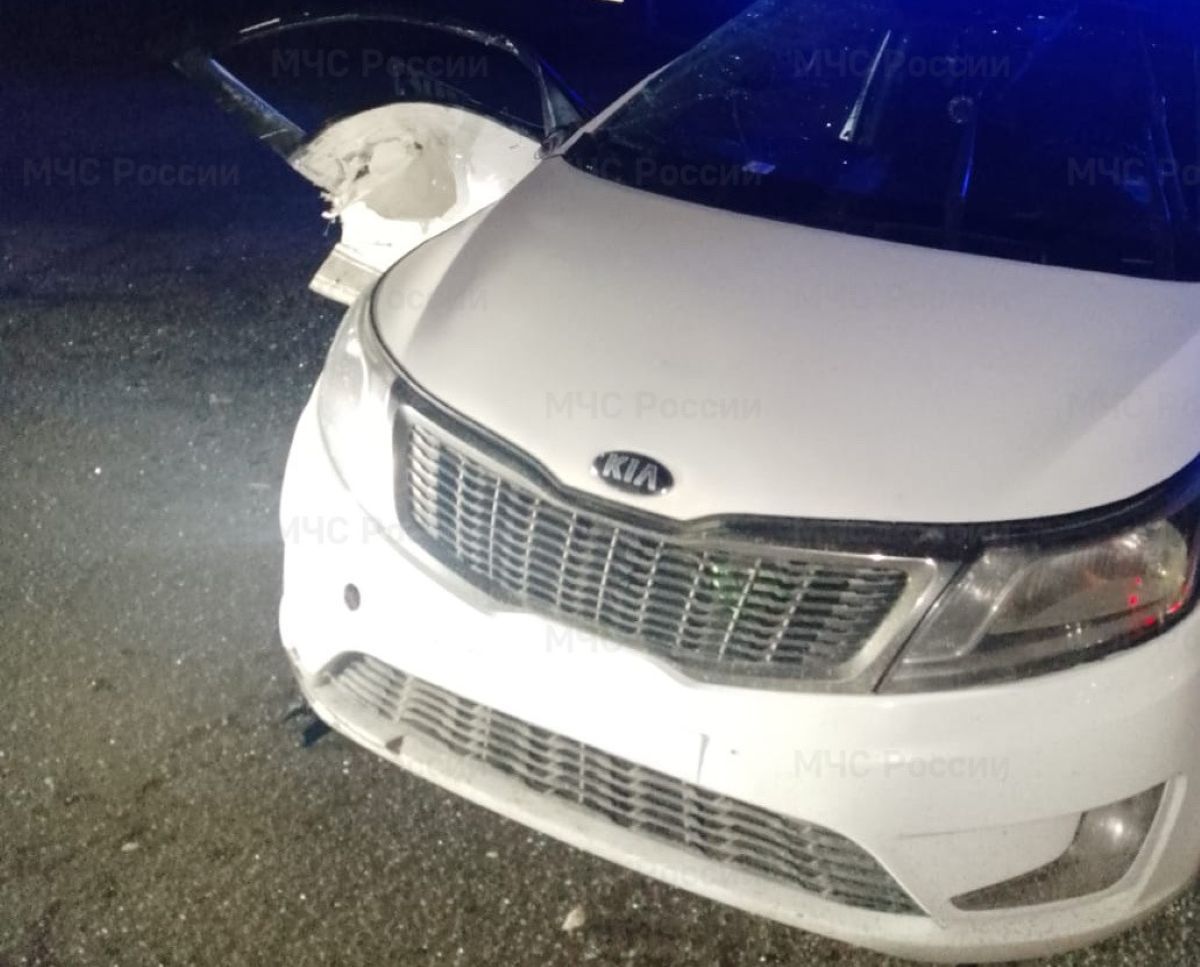 Два 19 летних парня пострадали на калужской трассе столкнувшись на легковушке с грузовиком kaluganews ru fn 1766038 html Стали известны подробности аварии произошедшей накануне в Обнинске где легковой автомобиль столкнулся с грузовиком Прислать новость Подписаться