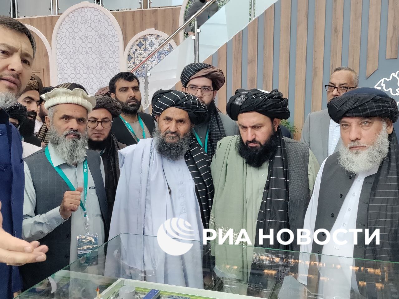 Делегация из Афганистана во главе с вице-премьером прибыла на международный экономический форум в Казани, передает корреспондент РИА Новости. Вице-премьер Абдул Гани Барадар – самый высокопоставленный представитель Афганистана, который посетил Россию с визитом после прихода талибов к власти в 2021-м.
