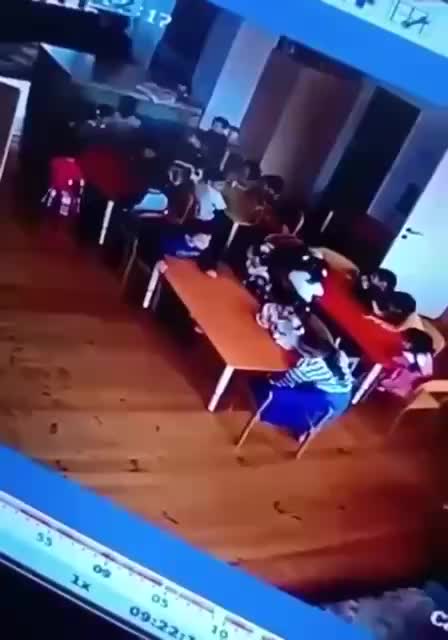 В Дербенте отстранили воспитателя детского сада после жалоб родителей