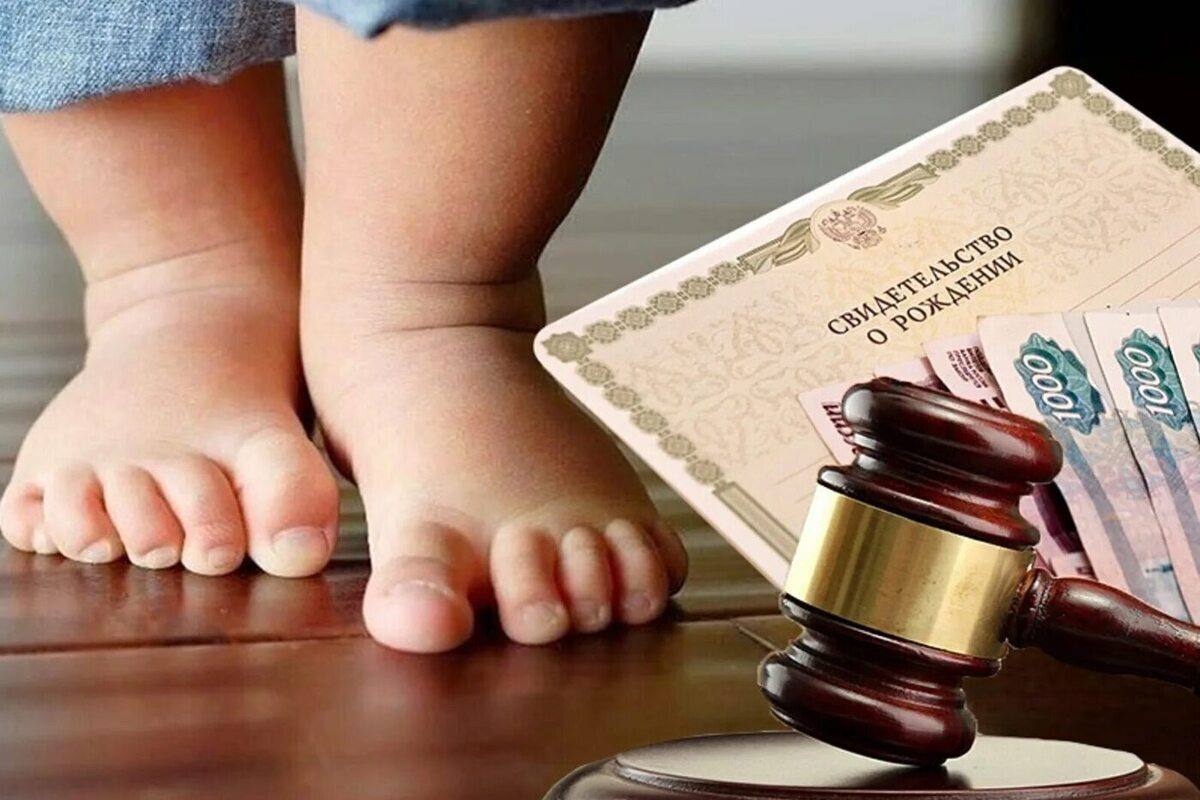 В Краснодарском крае впервые списали 1 7 млн алиментов с криптокошелька Житель Белореченска уклонялся от содержания двух несовершеннолетних детей К нему неоднократно применялись законные меры воздействия включая арест банковских счетов Сумма долга составляла около 1 7 миллиона рублей В рамках поиска имущества должника пристав обнаружил у нерадивого отца криптокошелек и специальный брокерский счёт использовавшийся для операций с криптой Для обращения взыскания на эти активы в Белореченский райсуд было направлено соответствующее ходатайство Суд удовлетворил запрос приставов разрешив частичную разблокировку арестованного счёта для конвертации криптовалюты В итоге счёта папаши на содержание детей перечислили всю сумму задолженности   свои фото видео и истории присылайте нашему боту prostokrd bot Подпишись на наш канал в Telegram MAX