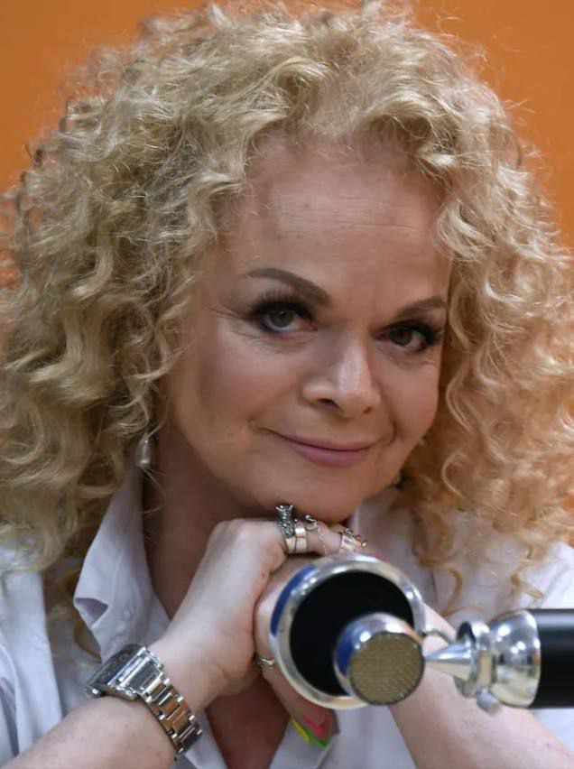 Еще одна схема Долина заплатит 50 млн рублей за ликвидацию самодельного пруда Певица 12 лет не оформляла в собственность дом в Подмосковье чтобы не платить налоги Теперь пруд придется закапывать 2 месяца и это станет затратным процессом newsEconomics