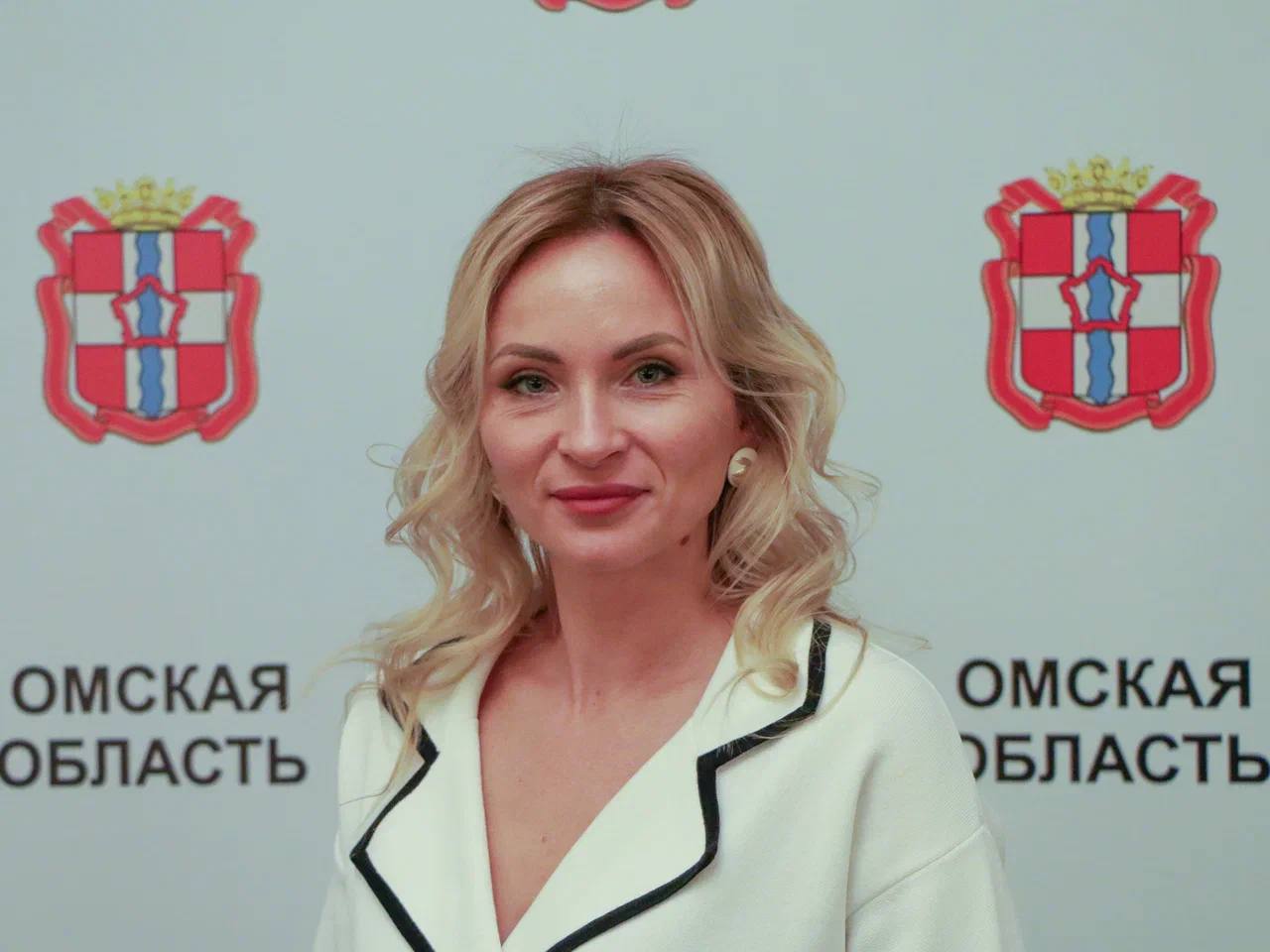 Генеральным директором Агентства развития и инвестиций Омской области назначена Светлана Баженова Она сменила на посту Евгения Ковтуна который получил должность главы минприроды Омской области Ранее Светлана Баженова возглавляла областной Фонд развития промышленности