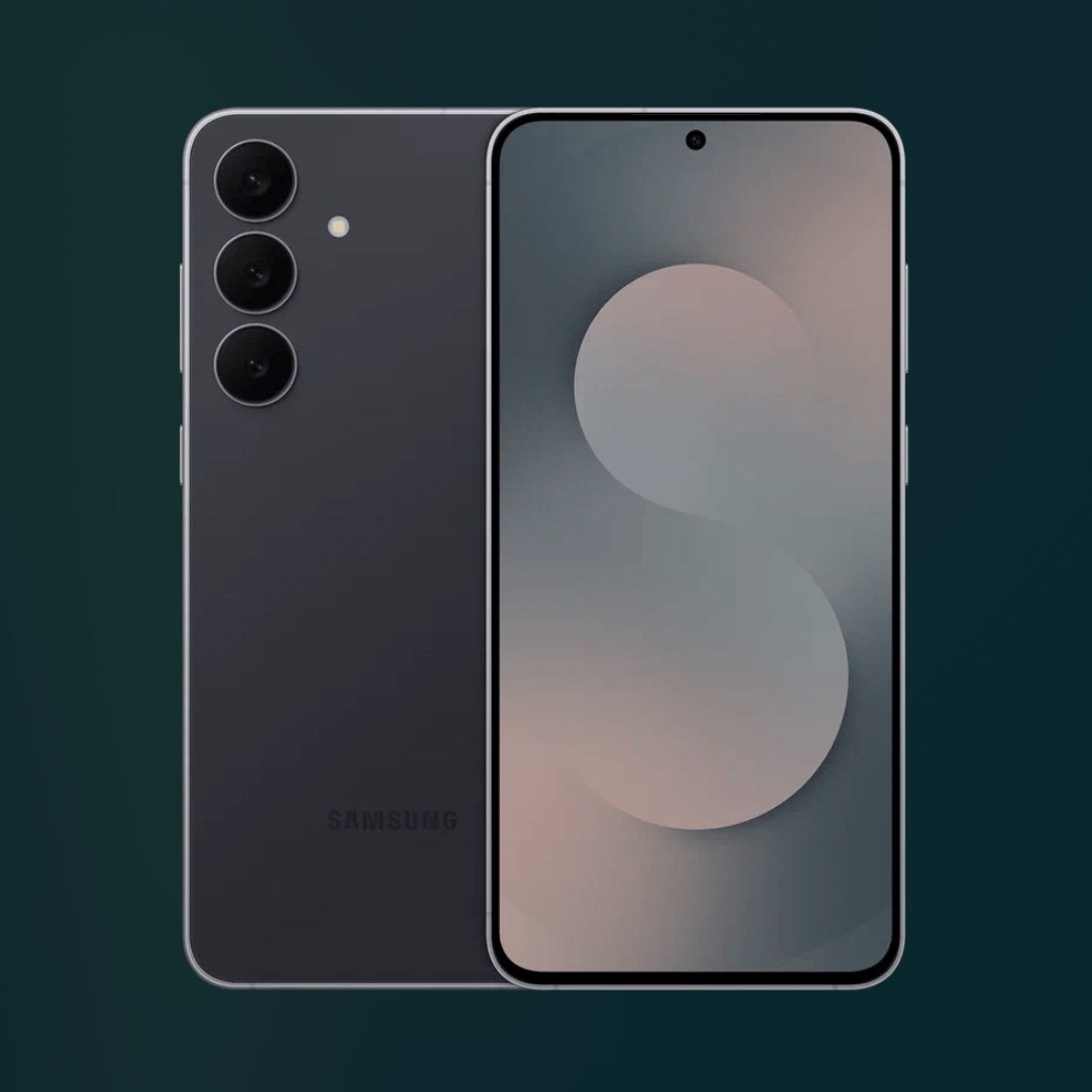 утренниегаджеты Samsung открыл предзаказы на Galaxy S25 FE урезанную версию флагмана с камерами уровня старших моделей Смартфон получил тот же набор камер что и основная линейка основная 50 МП ультраширик 12 МП телевик 8 МП с трёхкратным зумом Процессор Exynos 2400 батарея 4900 мАч с быстрой зарядкой 45 Вт Корпус стал тоньше правда буквально на 2 мм и тяжелее из за увеличенной батареи На борту Galaxy AI на основе собственных ИИ моделей Самсунга и Gemini Обещают поиск Google по контексту экрана переводчик в реальном времени для звонков ИИ редактор фотографий с удалением объектов и шумодавом для видео Эти функции раньше были доступны только владельцам топовых Galaxy Продажи стартуют 4 сентября Цена 55 тысяч рублей за версию на 256 ГБ