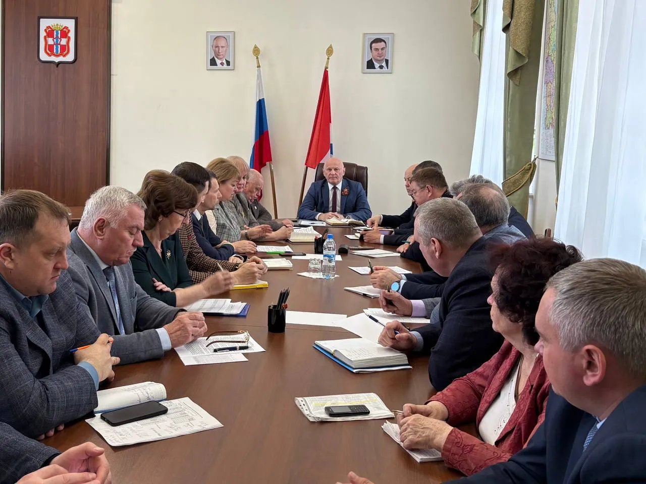 Сегодня провел расширенное аппаратное совещание с участием руководителей федеральных и региональных структур На совещании обсудили подготовку к предстоящей посевной кампании 2026 года и наиболее актуальные вопросы текущей деятельности агропромышленного комплекса региона