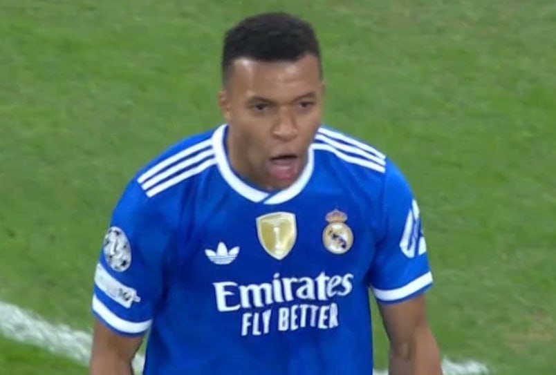 Олимпиакос забил Реалу первым но Мбаппе за 7 минут оформил хет трик и перевернул игру Кстати Реал ещё ни разу в своей истории не побеждал греческий клуб на выезде Похоже сегодня серия прервётся