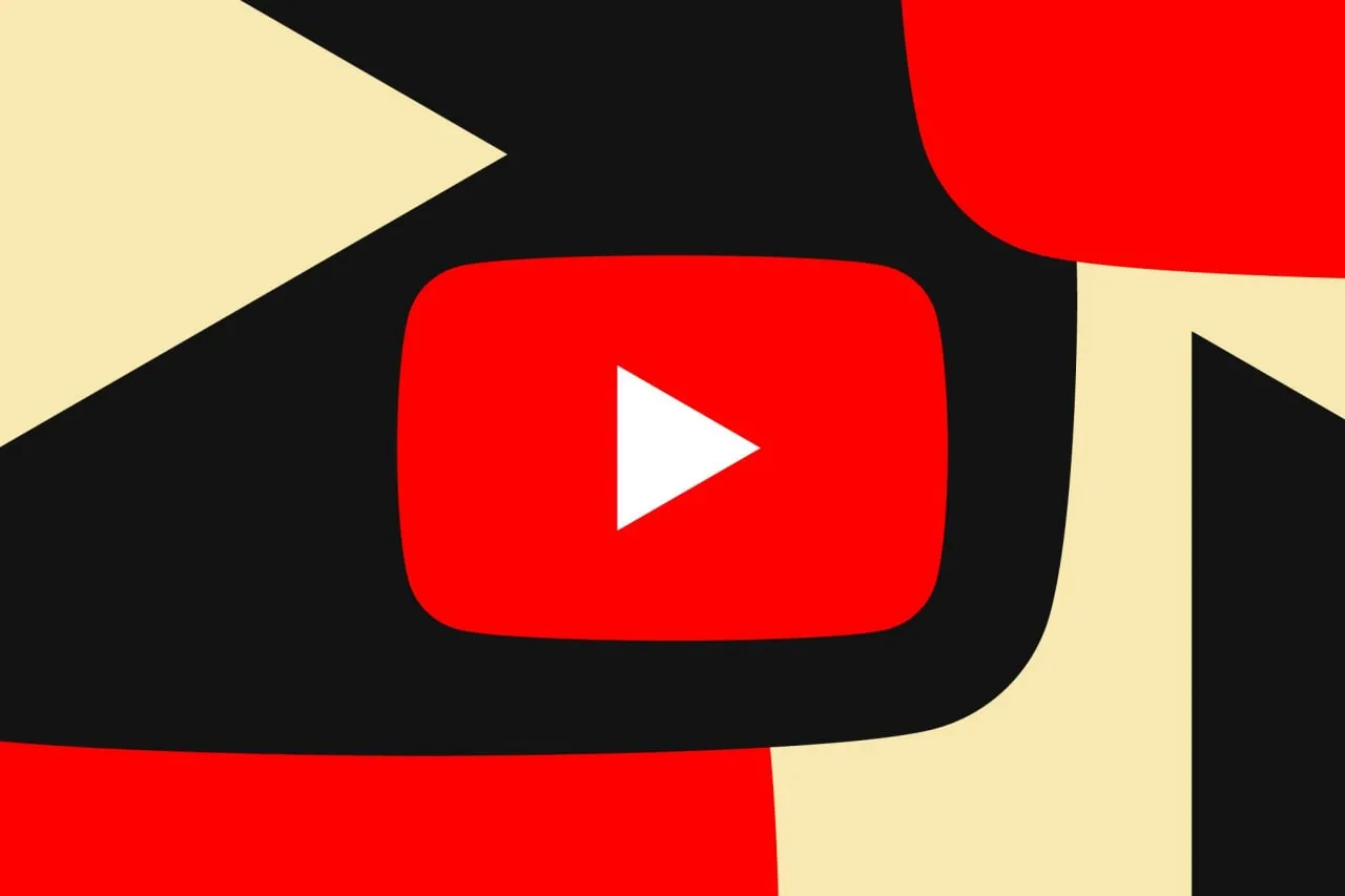 В YouTube Shorts появятся ИИ аватары с вашим лицом и голосом YouTube тестирует новую функцию для Shorts теперь можно создать цифрового двойника который будет выглядеть и звучать как вы Такой аватар можно вставлять в уже готовые ролики или поручить ему полностью сгенерировать новое видео без вашего участия Компания подаёт это как безопасное применение ИИ но на практике инструмент лишь усиливает тревожные сценарии от дипфейков до мошенничества и выдачи себя за другого человека где граница между реальностью и подделкой становится ещё менее заметной