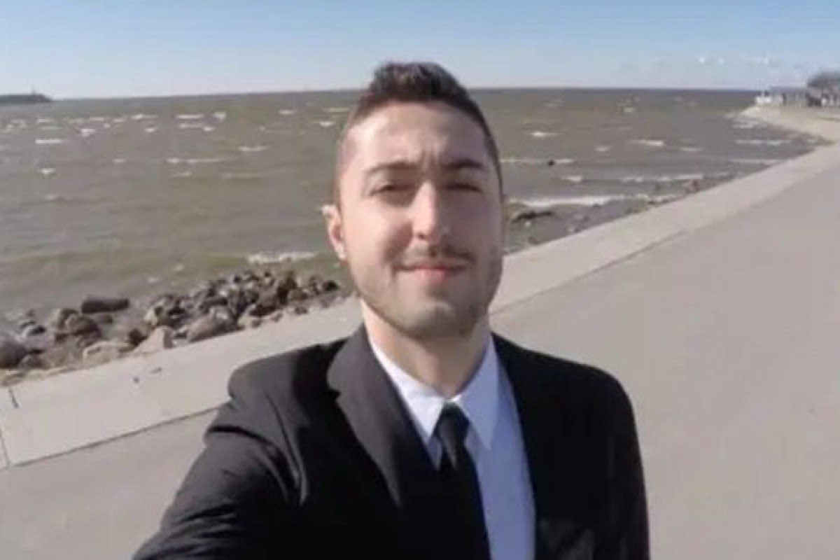 ‼Армянский шпион Абилов получил 18 лет тюремного заключения Завершился судебный процесс над Игбалом Абиловым, обвиняемым в государственной измене путем выполнения заданий спецслужб Армении. Cегодня в Лянкяранском суде по тяжким преступлениям на процессе под председательством судьи Хаммеда Нуриева был зачитан приговор, согласно которому Абилов приговорен к 18 годам лишения свободы. Отметим, Игбал Абилов, проживающий за границей, был задержан в результате специальных оперативных мероприятий, проведенных Службой государственной безопасности. Ему предъявлено обвинение по статьям 274 государственная измена , 281.3 публичные призывы к антигосударственной деятельности по поручению иностранных организаций и их представителей и 283.1 действия, направленные на разжигание национальной ненависти и вражды Уголовного кодекса.