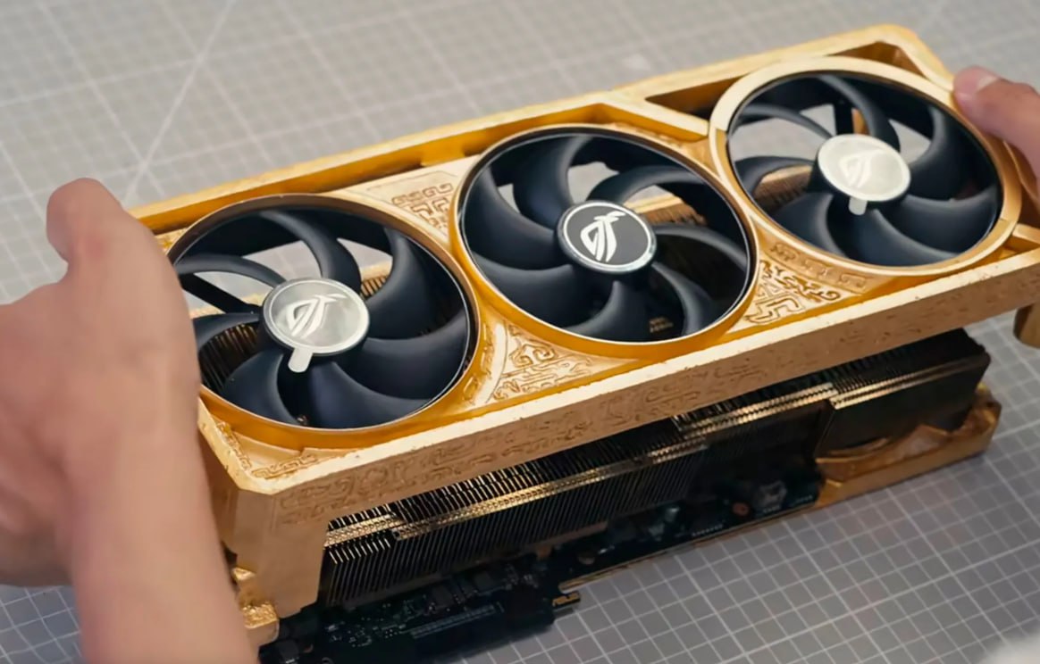 Россияне решили скупить все видеокарты Продажи GPU взлетели почти в четыре раза а Петербург вообще побил рекорд оборот вырос в девять раз Берут всё подряд от простых карт до элитных цены снова вырастут опять еще и на карты теперь НМШ
