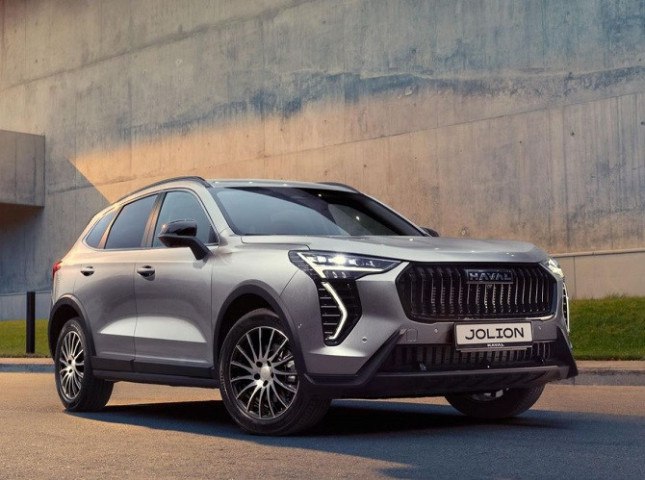 Haval Jolion – самый продаваемый автомобиль в Подмосковье  В Москве и Подмосковье предпочтения покупателей отличаются. К такому выводу пришли эксперты агентства «АВТОСТАТ», рассмотрев статистику продаж новых легковых машин в этих субъектах РФ по итогам 1 полугодия 2025 года. Если в Москве самым популярным автомобилем является Geely Monjaro, то в области этот рейтинг возглавляет Haval Jolion.  Подробнее на сайте autostat.ru