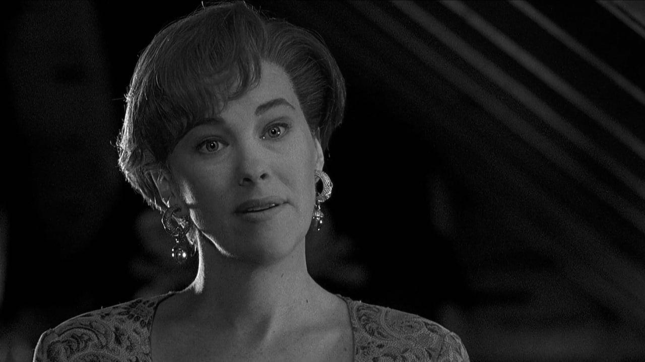 Умерла Кэтрин О Хара звезда Один дома Шиттс Крик Битлджуса и других фильмов и сериалов Ей был 71 год