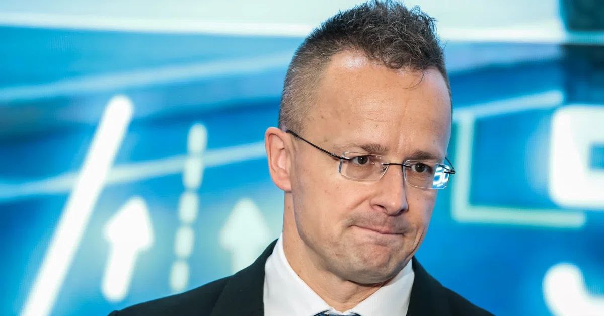 Венгрия подаст иск в Суд ЕС против руководства Евросоюза если оно добьется запрета на поставки нефти и газа из России заявил глава МИД Венгрии Петер Сийярто Caucasian bureau