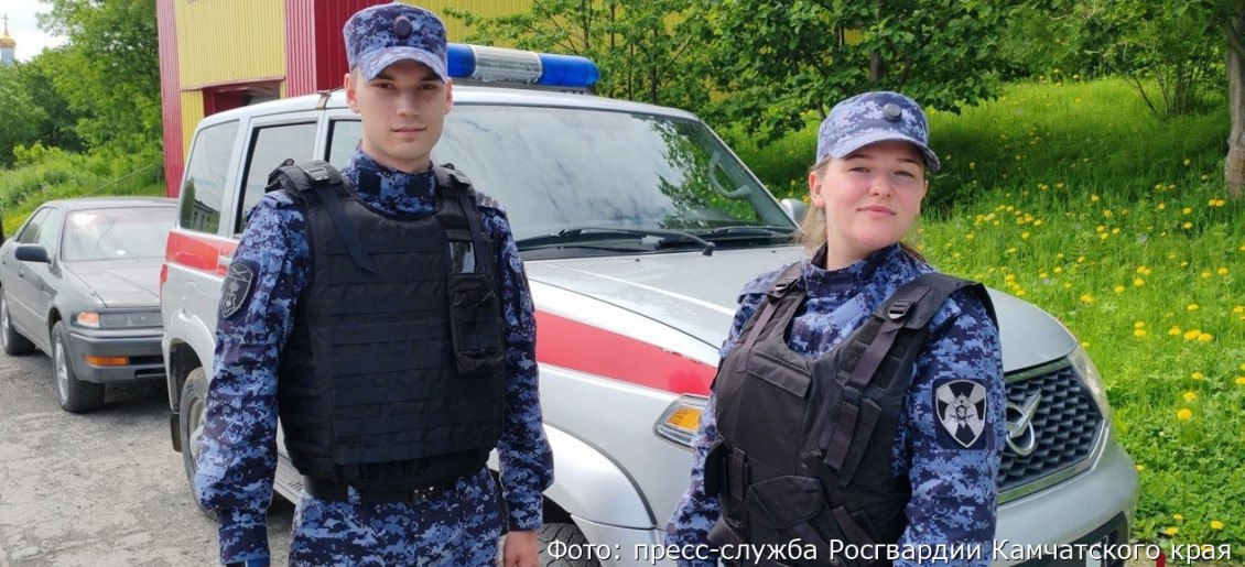 На Камчатке Росгвардия проверила школы и вузы перед 1 сентября В преддверии нового учебного года сотрудники Росгвардии провели комплексные проверки образовательных учреждений Камчатки чтобы оценить их готовность к обеспечению безопасности учащихся Нажмите для подробностей kam24 ru news main 20250828 120265 html utm source telegram utm medium messenger