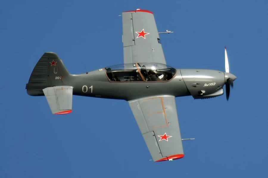 Россияне взыскали 4 3 млн за двигатели и комплектующие для самолетов и тяжелых БПЛА из Германии Разработчик силовых установок с 2023 года отбывает срок в немецкой тюрьме за поставки в Россию подсанкционной продукции Российская компания Руссо Балт производитель силовых установок двигателей для летательных аппаратов и наземных авиатренажеров выиграла спор в отечественном арбитраже против немецкой Райхлин эркрафт Энджин Девелопментс Гмб Россияне добились возврата средств за семь дизельных авиадвигателей RED А0З с комплектом запчастей а также 27 пропеллерных систем которые не были поставлены заказчику из Германии Решением Арбитражного суда Москвы от 21 августа с производителя силовых установок взыскано свыше 4 2 млн евро включая неустойку Читать эксклюзив подробнее mashnews эксклюзив
