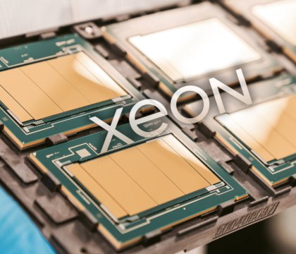Топовый чип линейки Xeon Granite Rapids замечен в базе OpenBenchmarking он имеет 86 ядер и 172 потока В базе данных OpenBenchmarking появилась новая запись содержащая в себе данные о готовящемся к релизу топовом процессоре семейства Intel Xeon Granite Rapids Данная линейка CPU предназначена для сегмента рабочих станций Продукты из этого семейства станут прямыми конкурентами для решений серии AMD Ryzen Threadripper 9000