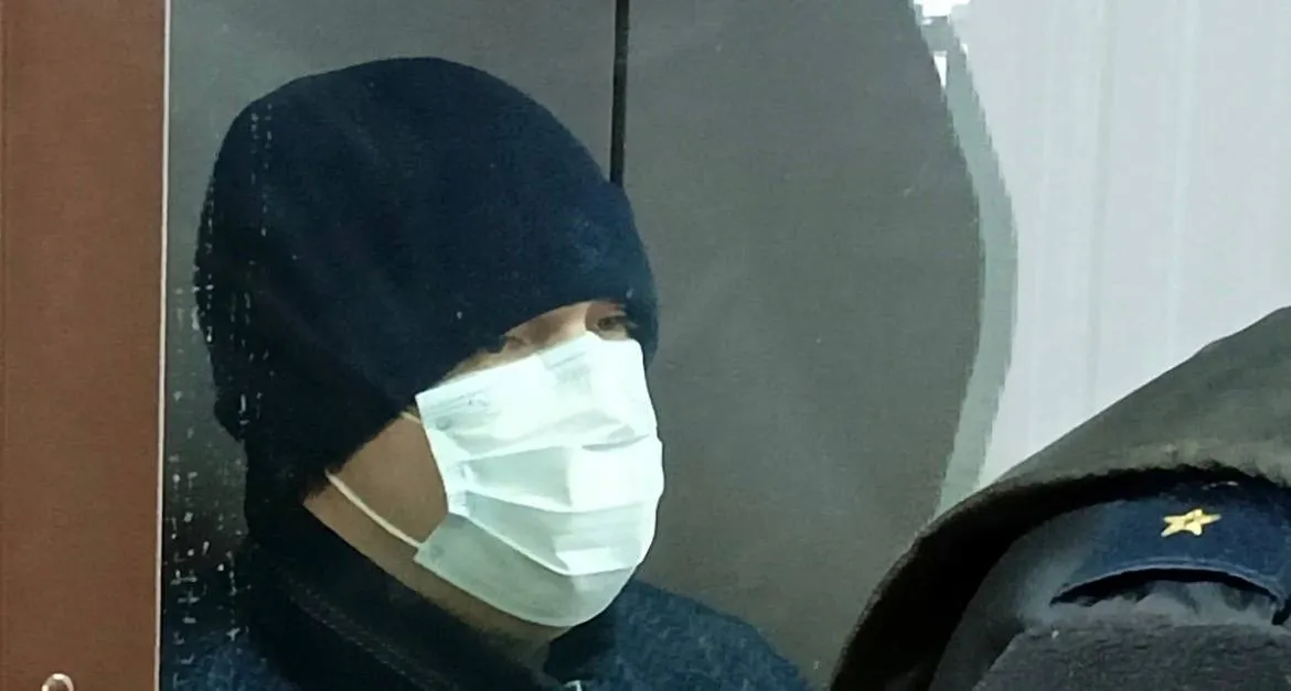 Советский районный суд по ходатайству следователя изменил меру пресечения бывшему председателю госжилнадзора Башкирии Артуру Давлетшину и его заместителю Валерию Мицукову Бывших чиновников отпустили из под ареста назначив им запрет определенных действий сообщает объединенная пресс служба судов Башкирии Фото пресс служба Советского районного суда Уфы Если было интересно поддержите лайком и подпишитесь Ъ Уфа Max ВКонтакте