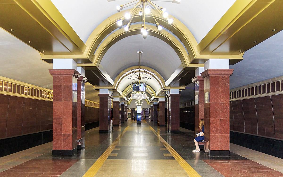 Станция метро Проспект победы закрыта из за технического сбоя Прямо сейчас в казанском метро произошел массовый сбой составы следуют до Горок Очевидцы говорят что метро не работает из за отсутствия напряжения Присылайте нам новости через VTPnewsbot и вас услышат Подписаться на канал Мы в МАХ