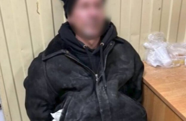 Волгоградца подозревают в сотрудничестве с СБУ Жителя Волгограда подозревают в сотрудничестве с администратором проукраинского телеграм-канала для предоставления Службе безопасности Украины СБУ сведений о военных объектах. Об этом сообщила пресс-служба УФСБ России по Волгоградской области. «Мужчина 50 лет не поддерживал принятого президентом РФ решения о проведении специальной военной операции. И с 2017 года являлся сторонником террористической организации и подписчиком проукраинского телеграм-канала. Он инициативно вышел на контакт с администратором указанного ресурса и предложил свою помощь в деятельности, заведомо направленной против безопасности РФ», – сказано в сообщении. Южная служба новостей