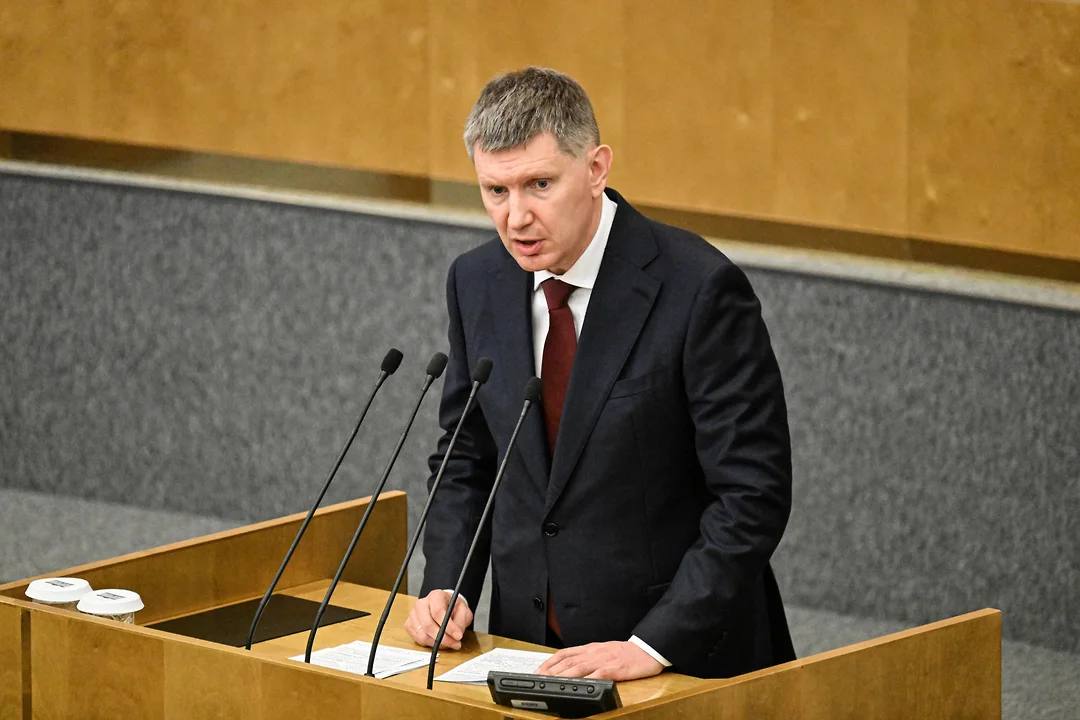 Решетников предупредил о рисках переохлаждения экономики РФ Министр экономического развития России Максим Решетников на заседании комитета по бюджету и налогам Госдумы сообщил о сохраняющихся рисках переохлаждения экономики. Он отметил, что годовая инфляция в последние недели составляет 3–4%, и выразил надежду на учет этих данных Центральным банком при принятии решений, передает ТАСС. Фото: Дмитрий Духанин/Коммерсантъ Подписывайтесь на «Ъ-Черноземье»