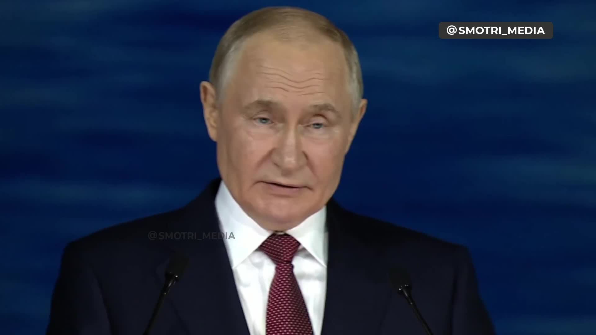 Пленарное заседание ПМЭФ: Путин о росте ВВП России