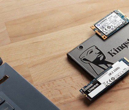 Counterpoint предупреждает о 40 процентном росте цен на SSD и флеш память Производители сокращают поставки NAND памяти на потребительский рынок чтобы удовлетворить спрос со стороны сектора ИИ Аналитики Counterpoint прогнозируют значительный рост цен на рынке флеш памяти Согласно январскому отчету 2026 года стоимость NAND чипов в текущем квартале может увеличиться более чем на 40