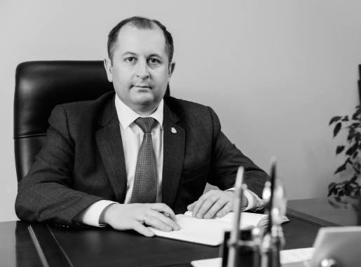 Внезапно скончался директор департамента образования Нижнего Новгорода Владимир Радченко Владимиру Павловичу было всего 41 год день рождения он отметил в июле Соболезнуем родным и близким Подпишись Предложи новость
