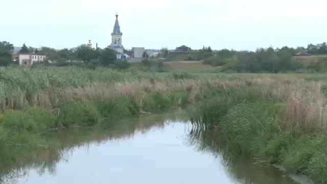 Власти ДНР проводят расчистку русла реки Нижняя Крынка для стабилизации водоснабжения