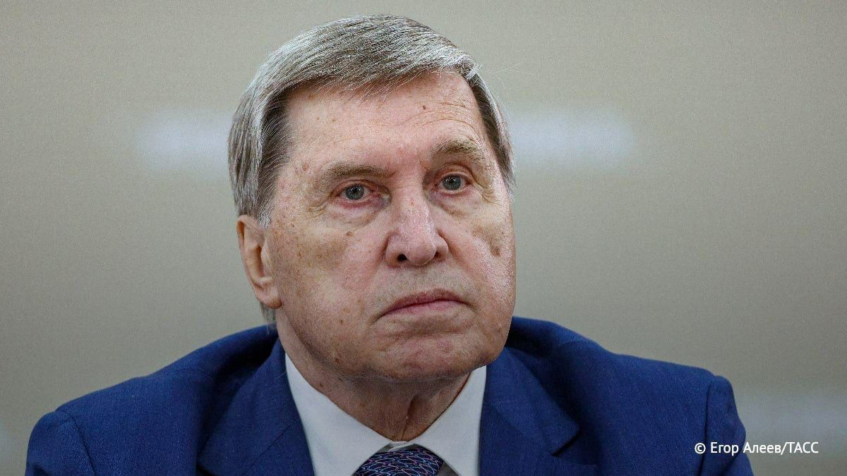 Разговор Путина и Трампа продлился почти час, заявил Ушаков.