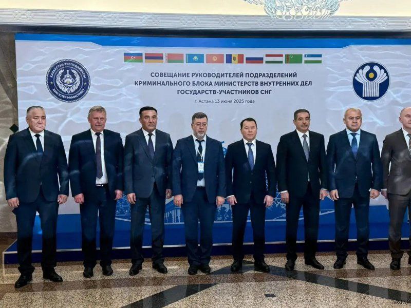 Таджикистан принял участие в заседании руководителей органов внутренних дел СНГ. Замглавы МВД РТ Абдурахмон Аламшозода вместе с коллегами в Астане договорились и дальше обмениваться информацией и работать сообща в вопросах транснациональной преступности, сообщает пресс-служба министерства.