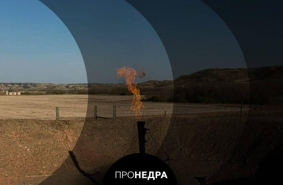 Спрос на российскую нефть со стороны БРИКС превышает доступные объемы  Страны БРИКС демонстрируют растущую заинтересованность в российских энергоресурсах, включая нефть, сжиженный природный газ и уголь, причем спрос на нефть превышает доступные объемы, большая часть из которых уже законтрактована.  Помимо поставок энергоресурсов, партнеры из БРИКС также заинтересованы в российском опыте торговли в условиях санкций. Замминистра напомнил, что Россия в 2022 году смогла не только переориентировать экспорт, но и сохранить его объемы.    Пронедра/Подписывайся